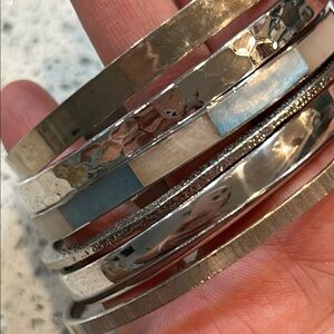 Set of 6 Silver Bangles H11
